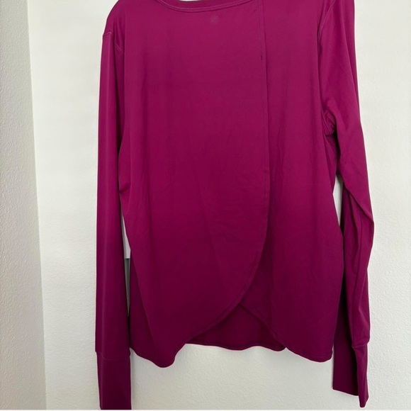 Athleta Women's Long Sleeve Fuchsia Top NWOT size xl uv protection - Picture 3 of 4